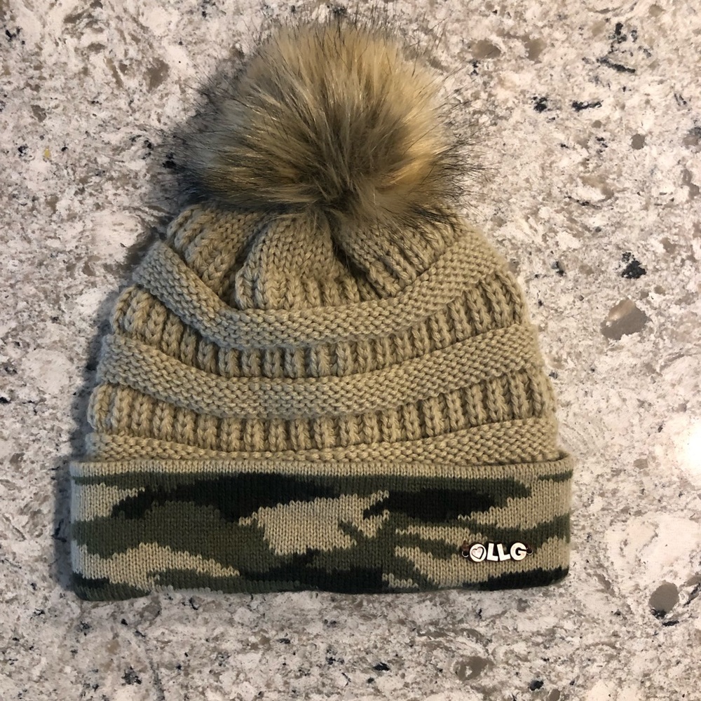 Brand new camo beanie